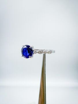 Pırlantalı Safir Yüzük