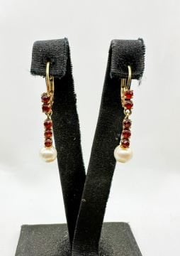Garnet ve İncili Küpe