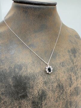 Pırlantalı Safir Kolye