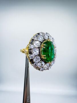 Pırlantalı Zümrüt Yüzük
