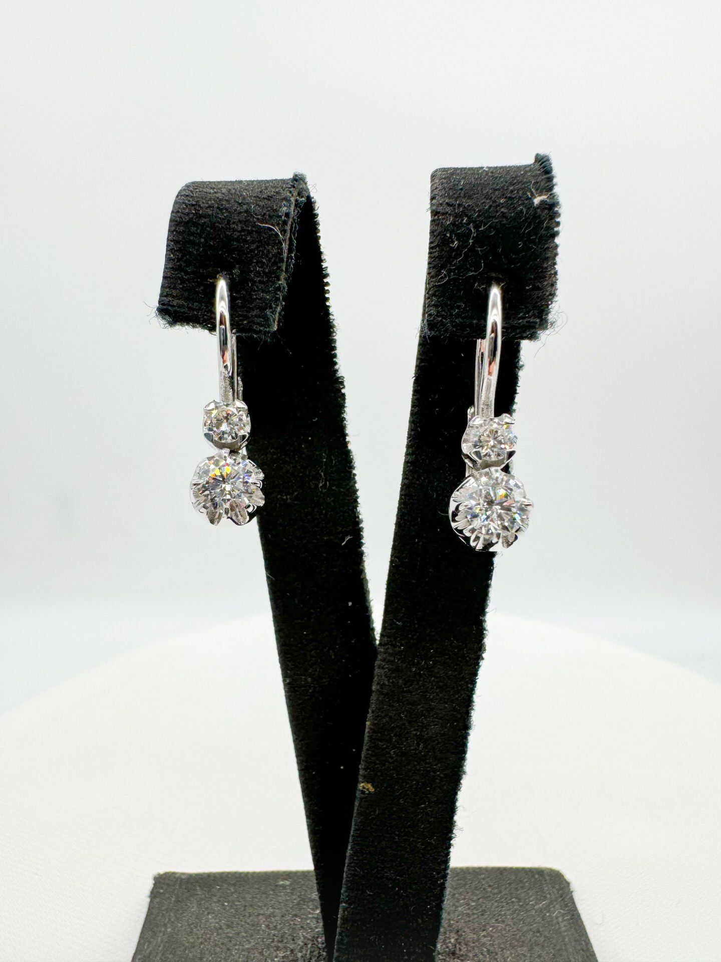 1.25ct Pırlantalı Küpe