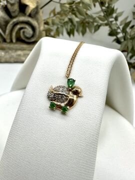 Duck Pırlantalı Zümrüt Kolye