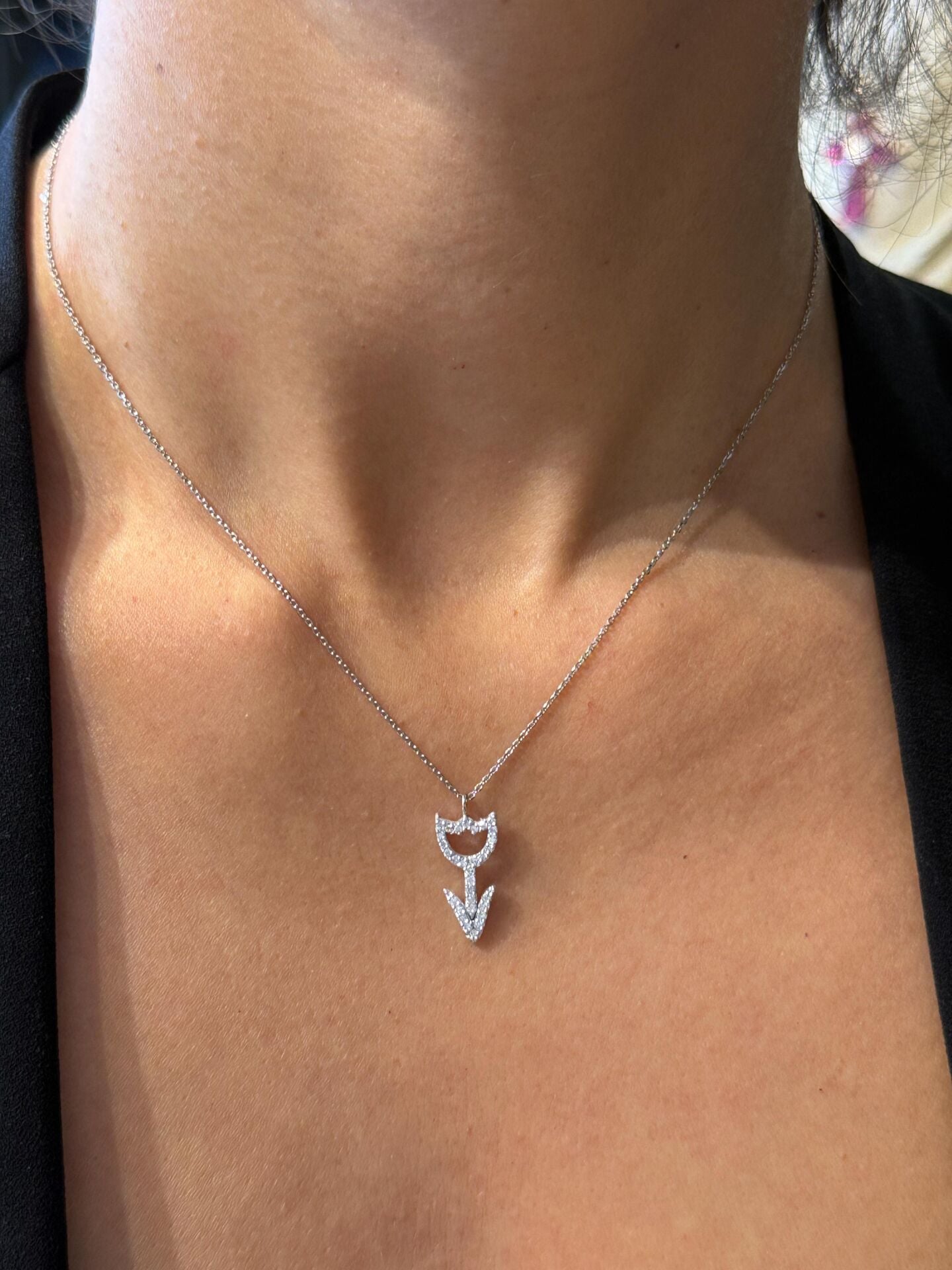 Tulip Pırlantalı  Kolye