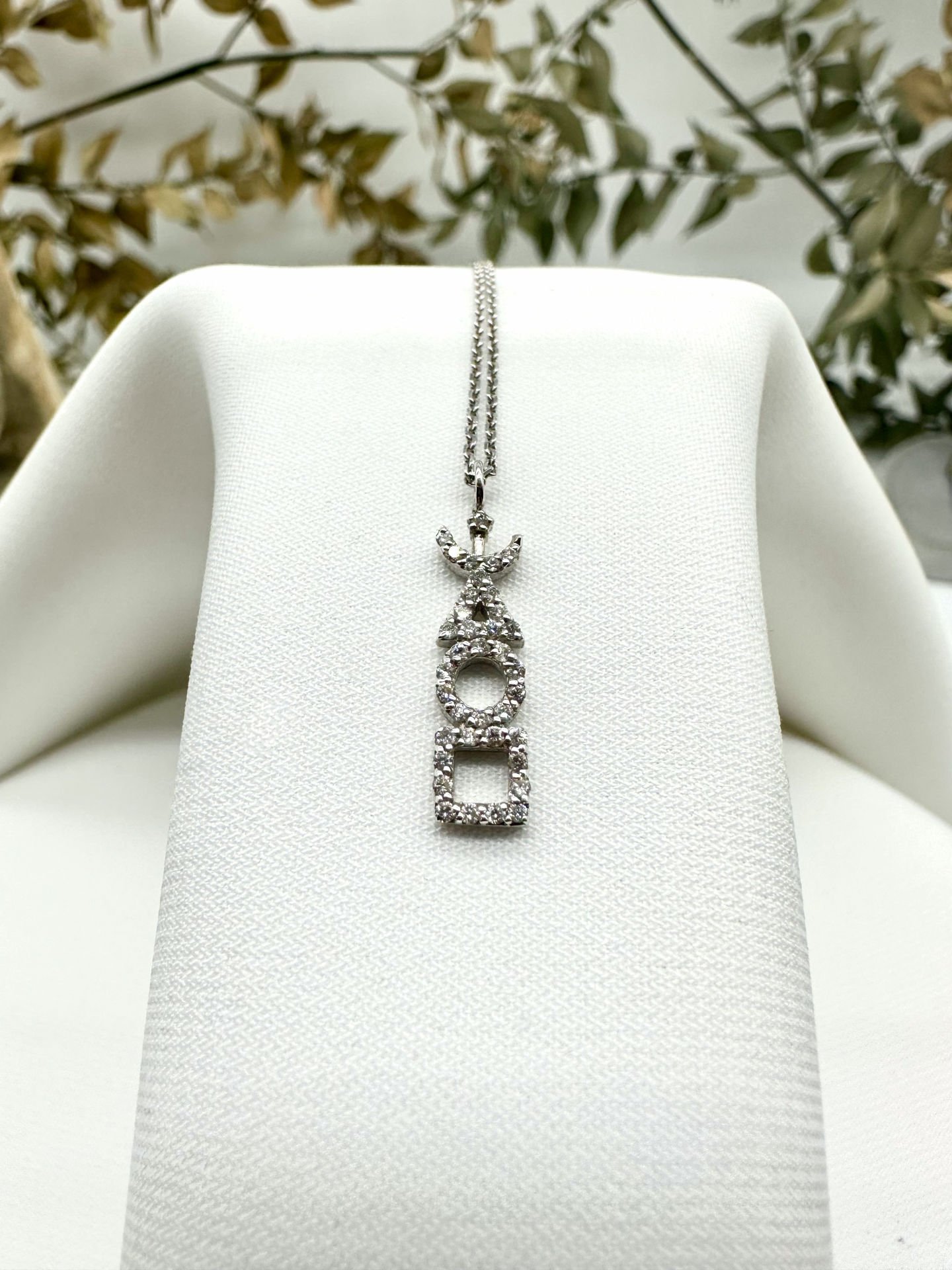 Templo Pırlantalı Kolye