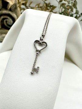 Key Pırlantalı Kolye