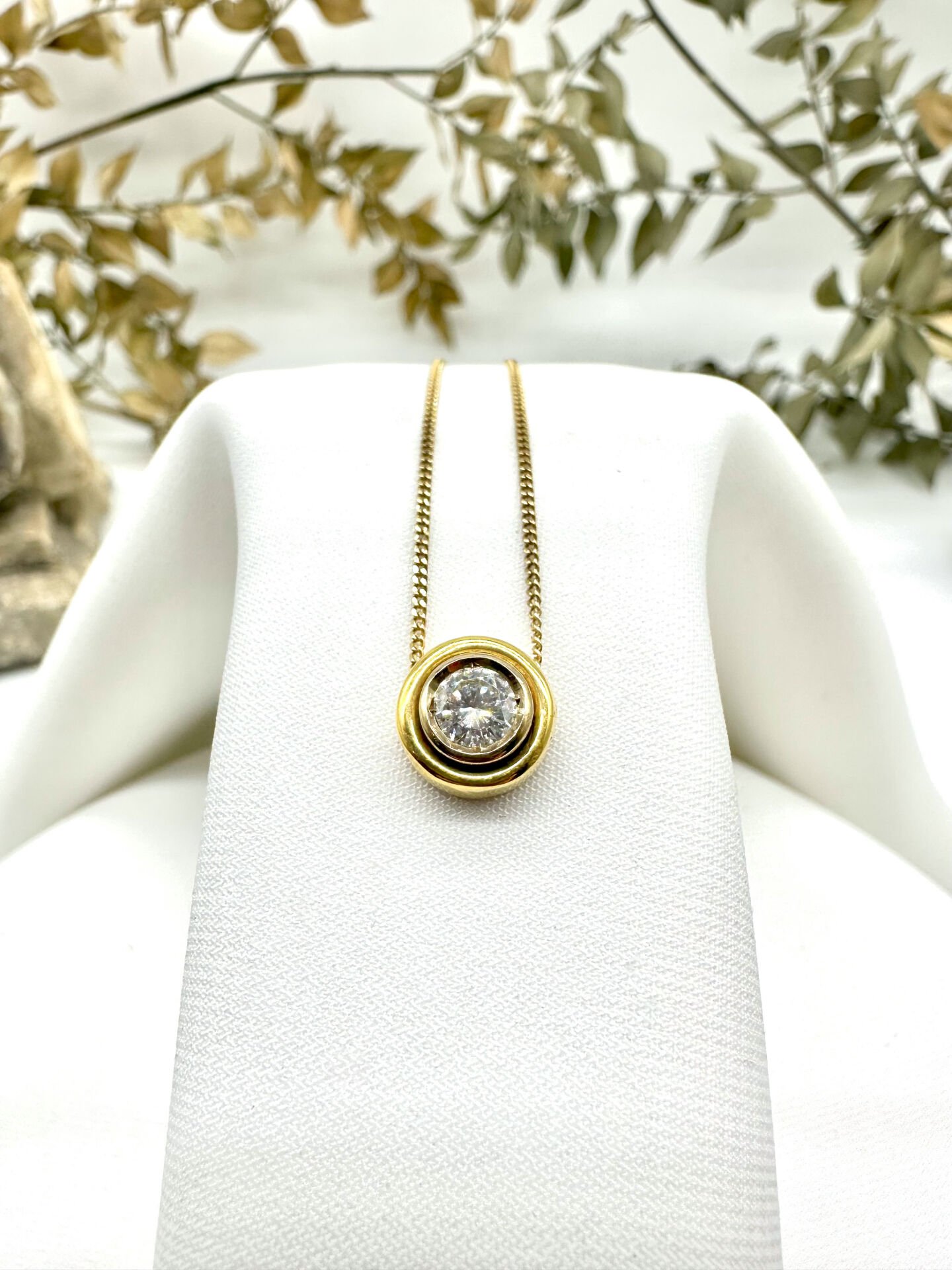 0.45ct Pırlanta Tektaş Kolye