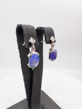 Pırlantalı Opal Küpe