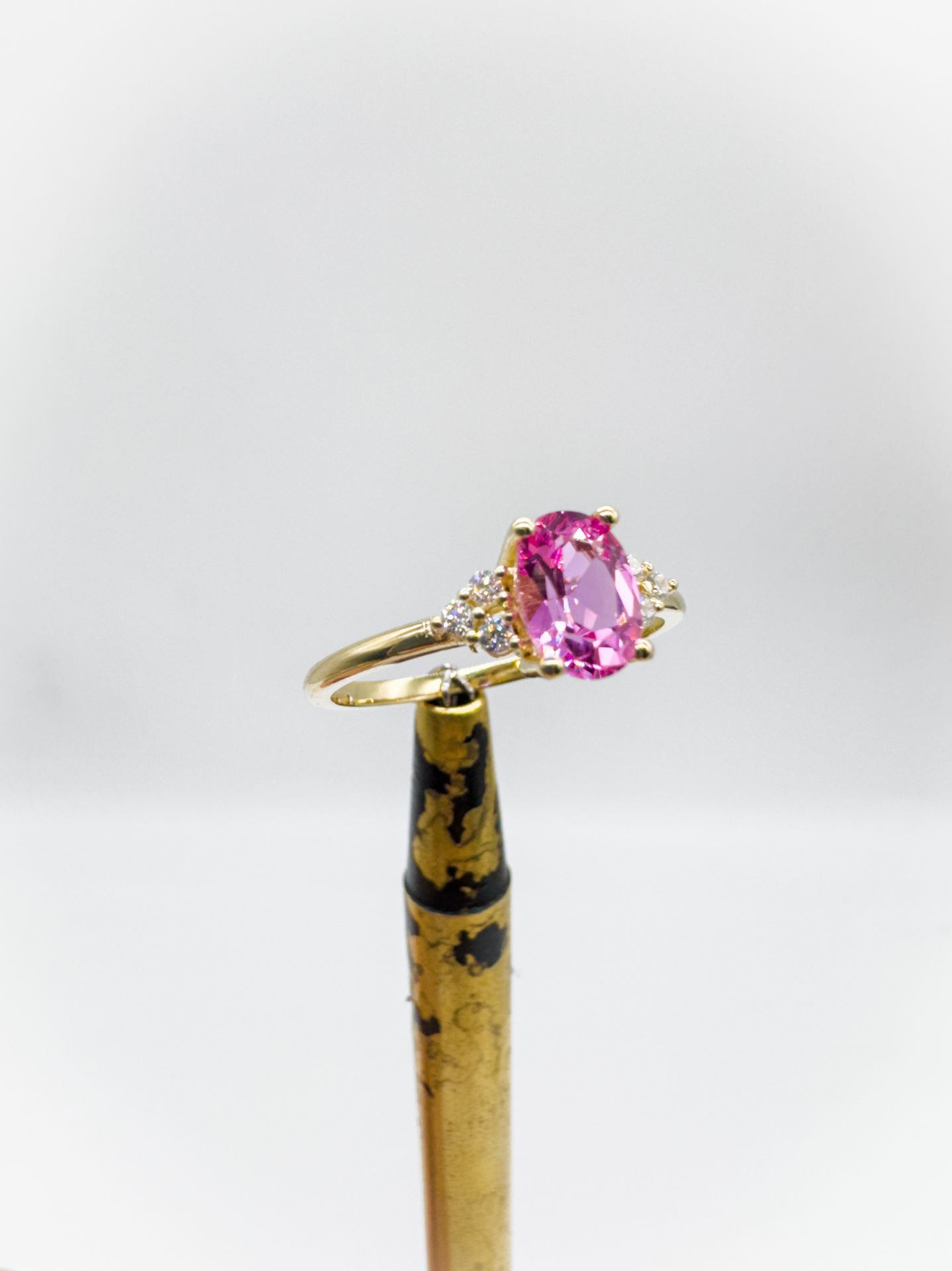 Pırlanta Pink Safir Yüzük