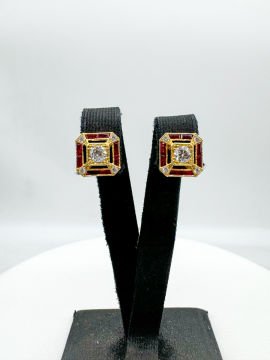 Benoit Pırlantalı Yakut Küpe