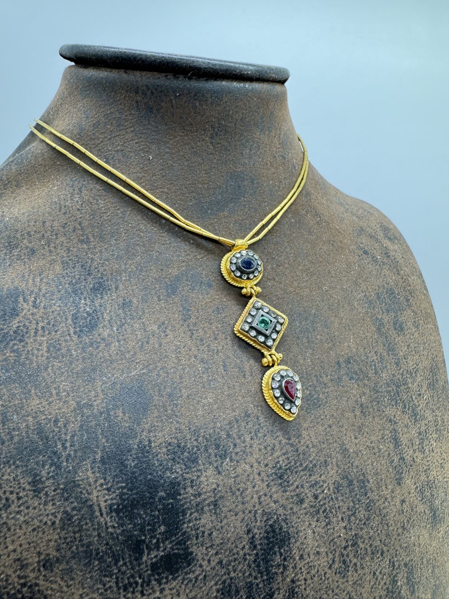 Cecilia Pırlantalı Kolye