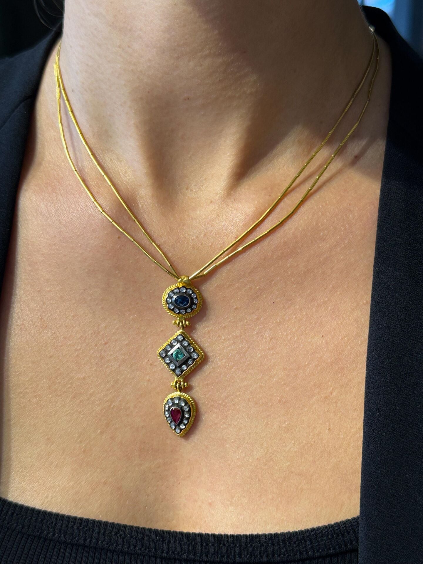 Cecilia Pırlantalı Kolye