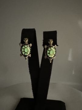 Zümrütlü Kaplumbağa Küpe