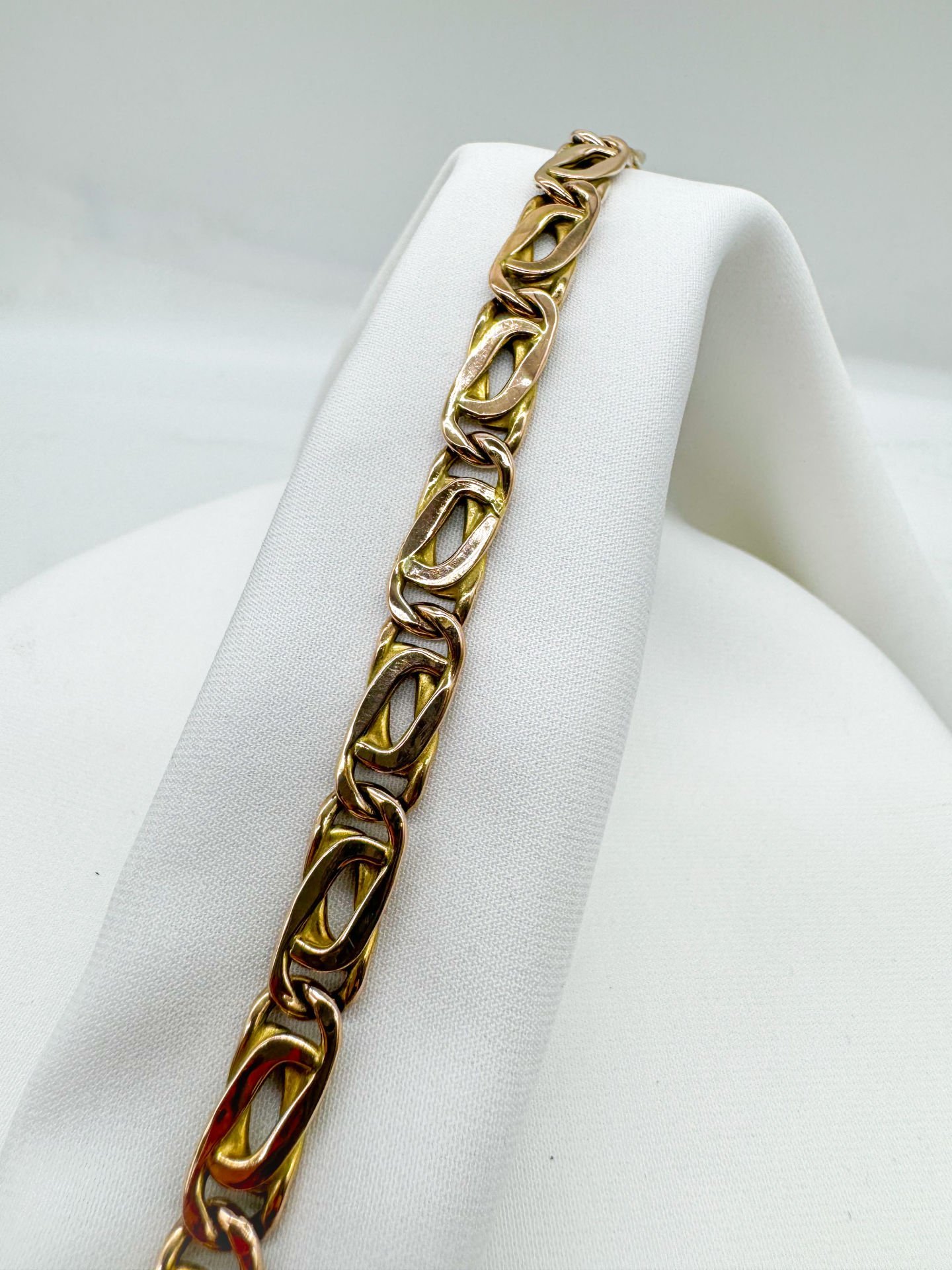 Altın Zincir Bileklik