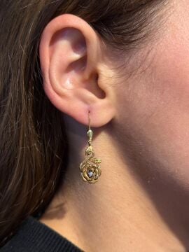 Rosa Pırlantalı Küpe