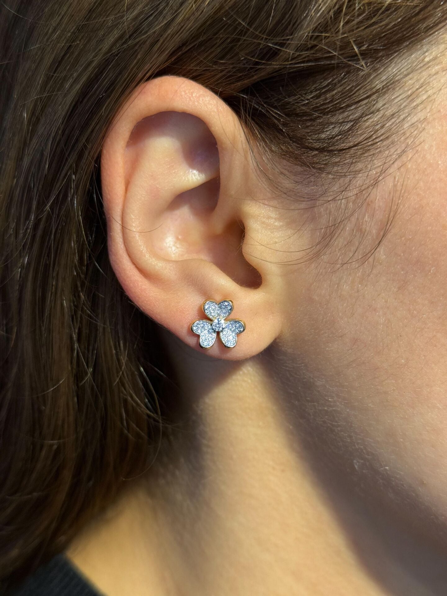 Blume Pırlantalı Küpe