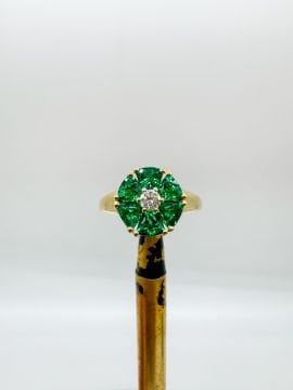 Elodie Pırlantalı Zümrüt Yüzük