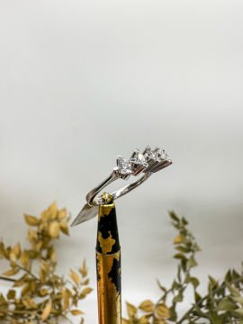 0.38 ct Pırlanta Beştaş Yüzük