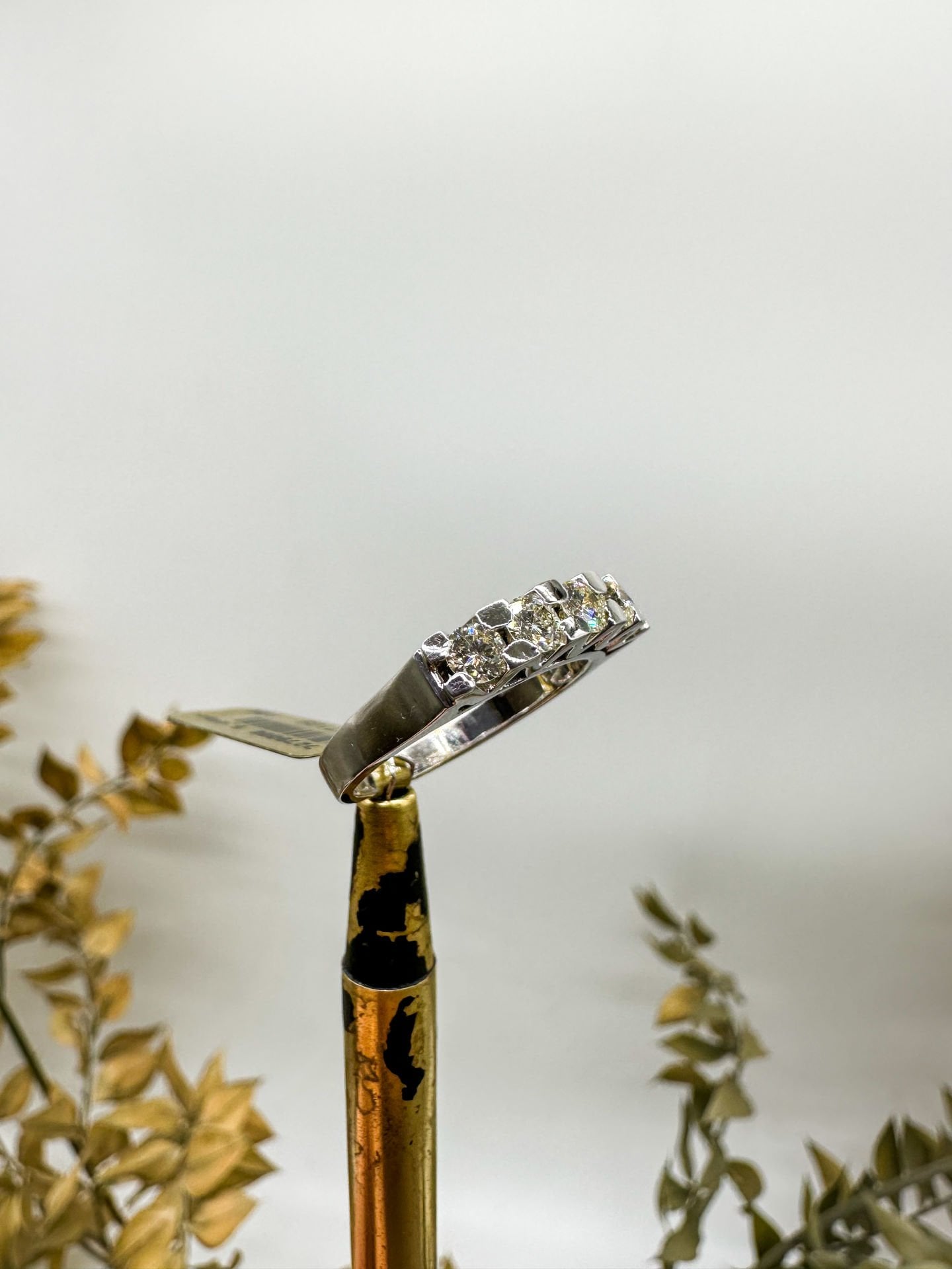 0.80 ct Pırlanta Beştaş Yüzük