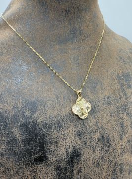 Altın Yonca Kolye