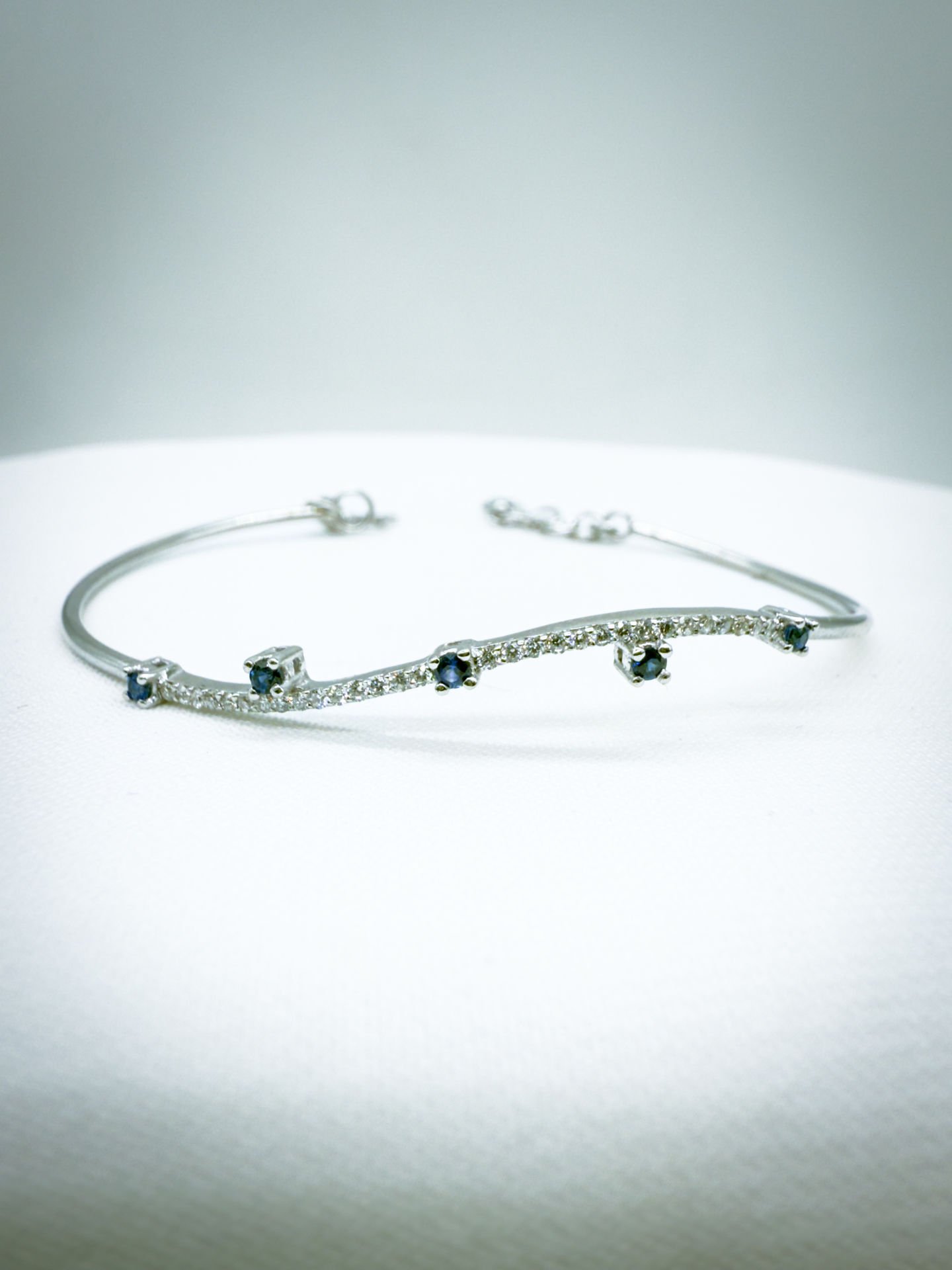 Pırlantalı Safir Bileklik