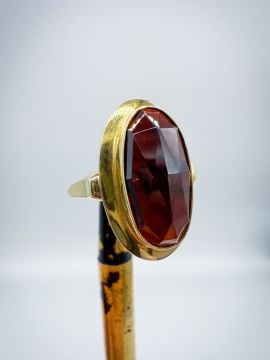 Garnet Yüzük