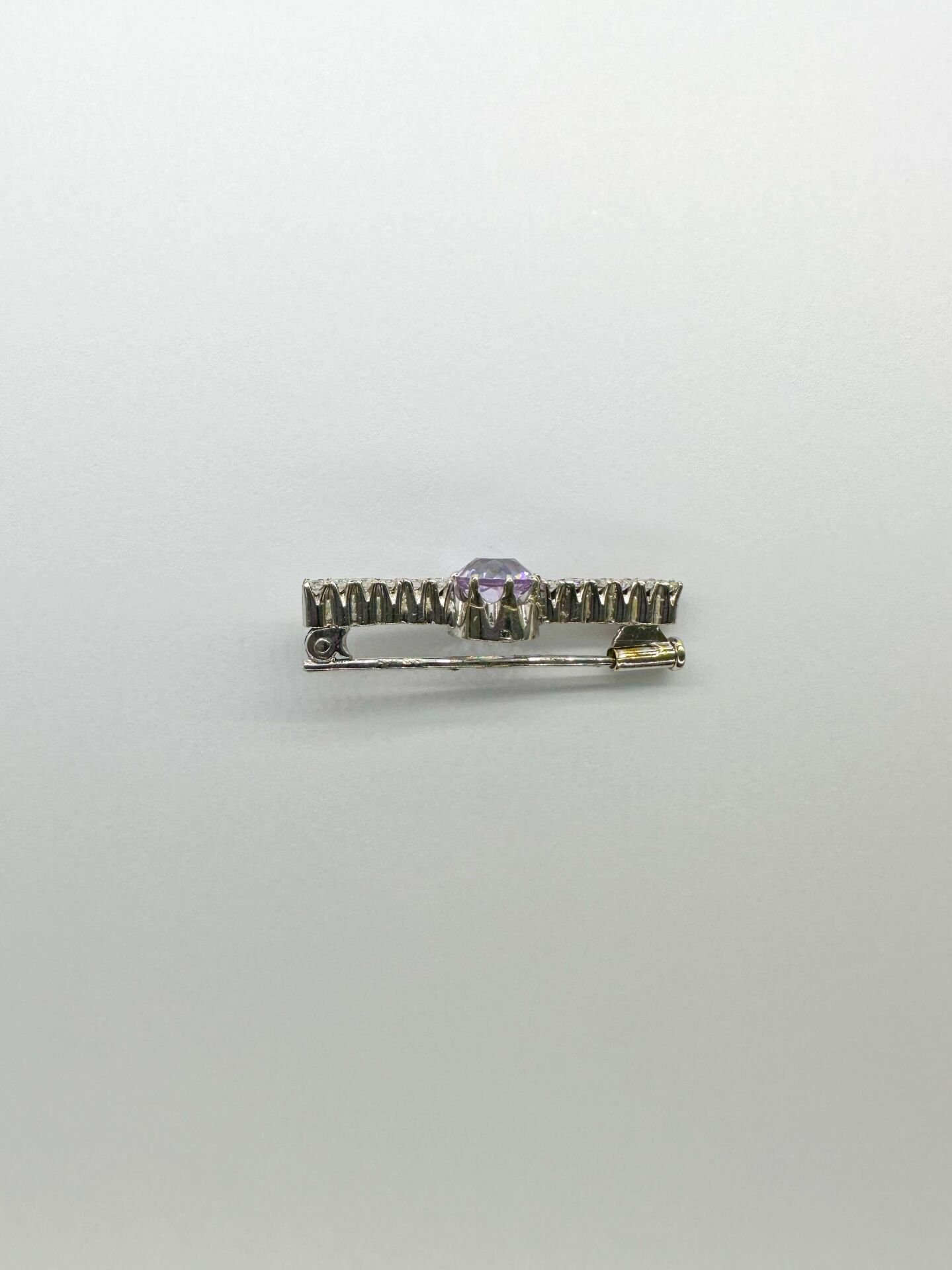 Safir ve Pırlantalı Broş