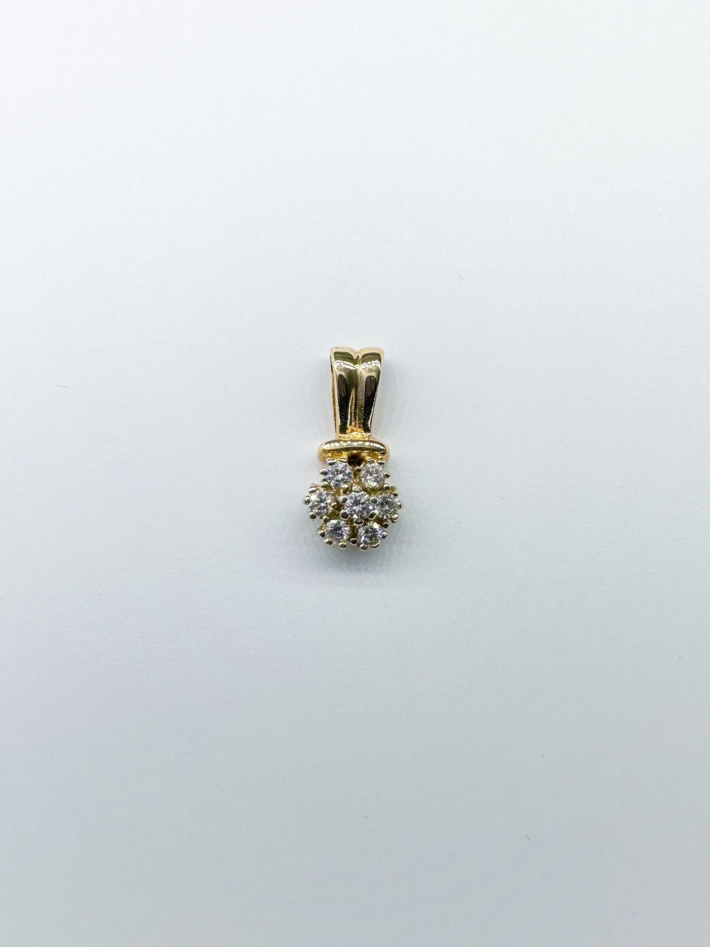 Pırlantalı Kolye Ucu