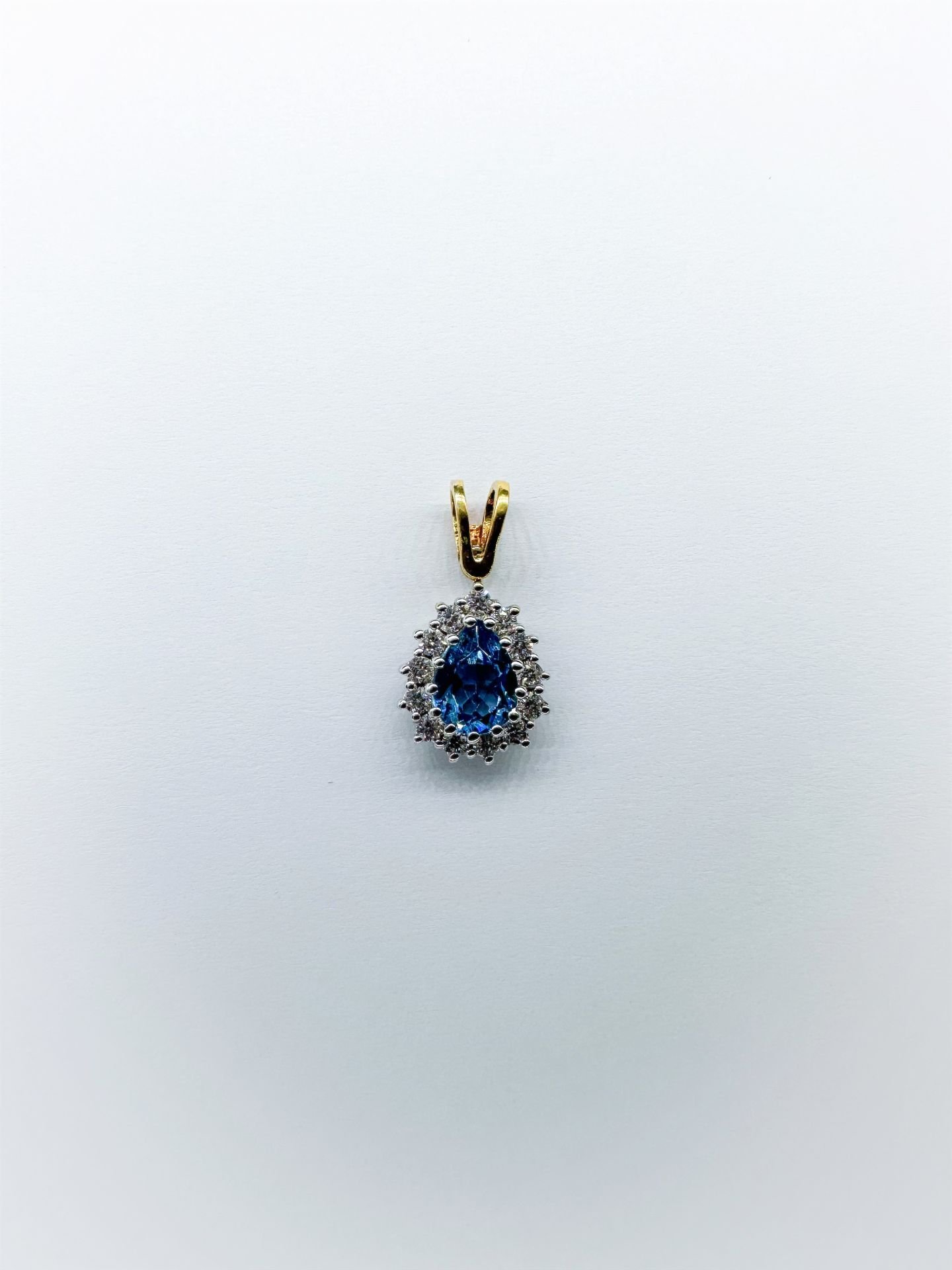 Akuamarinli Kolye Ucu