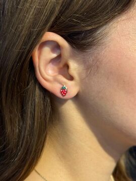 Tavşan ve Çilek Küpe