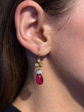 Yakut ve Pırlantalı Küpe