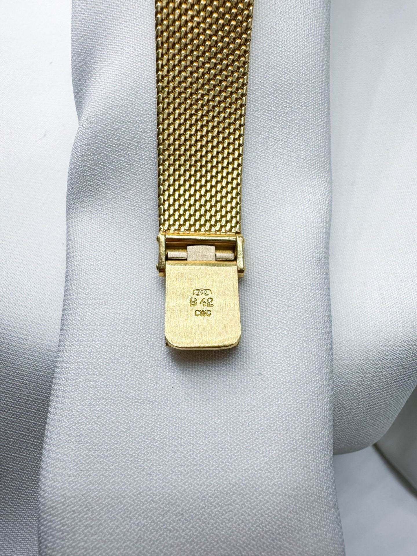 Concord Pırlantalı Altın Kol Saati