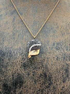 Siyah Pırlantalı Kolye