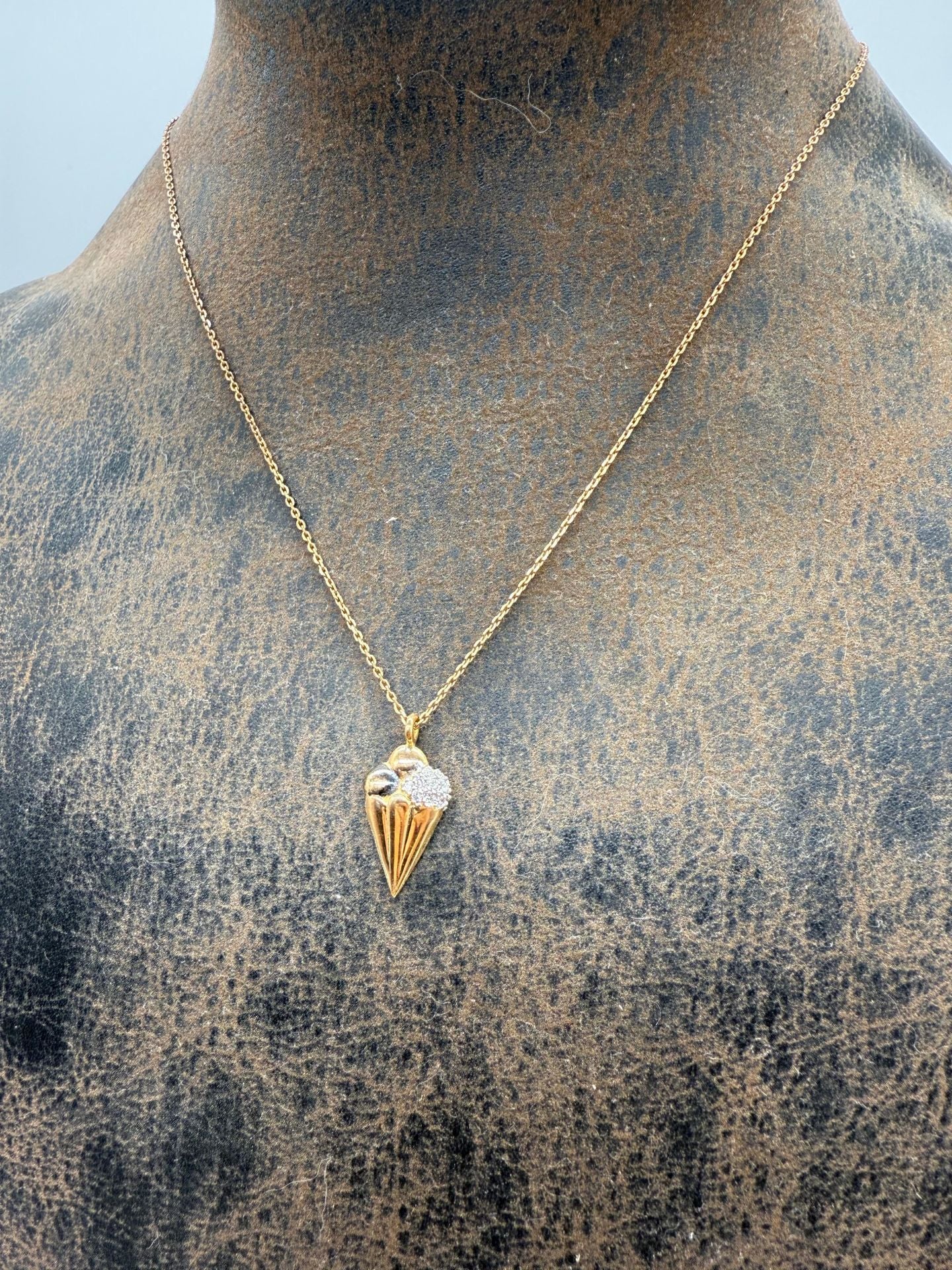 Pırlantalı Ice Cream Kolye