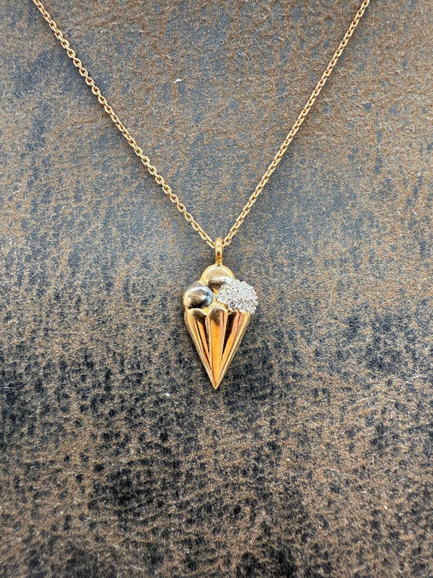 Pırlantalı Ice Cream Kolye