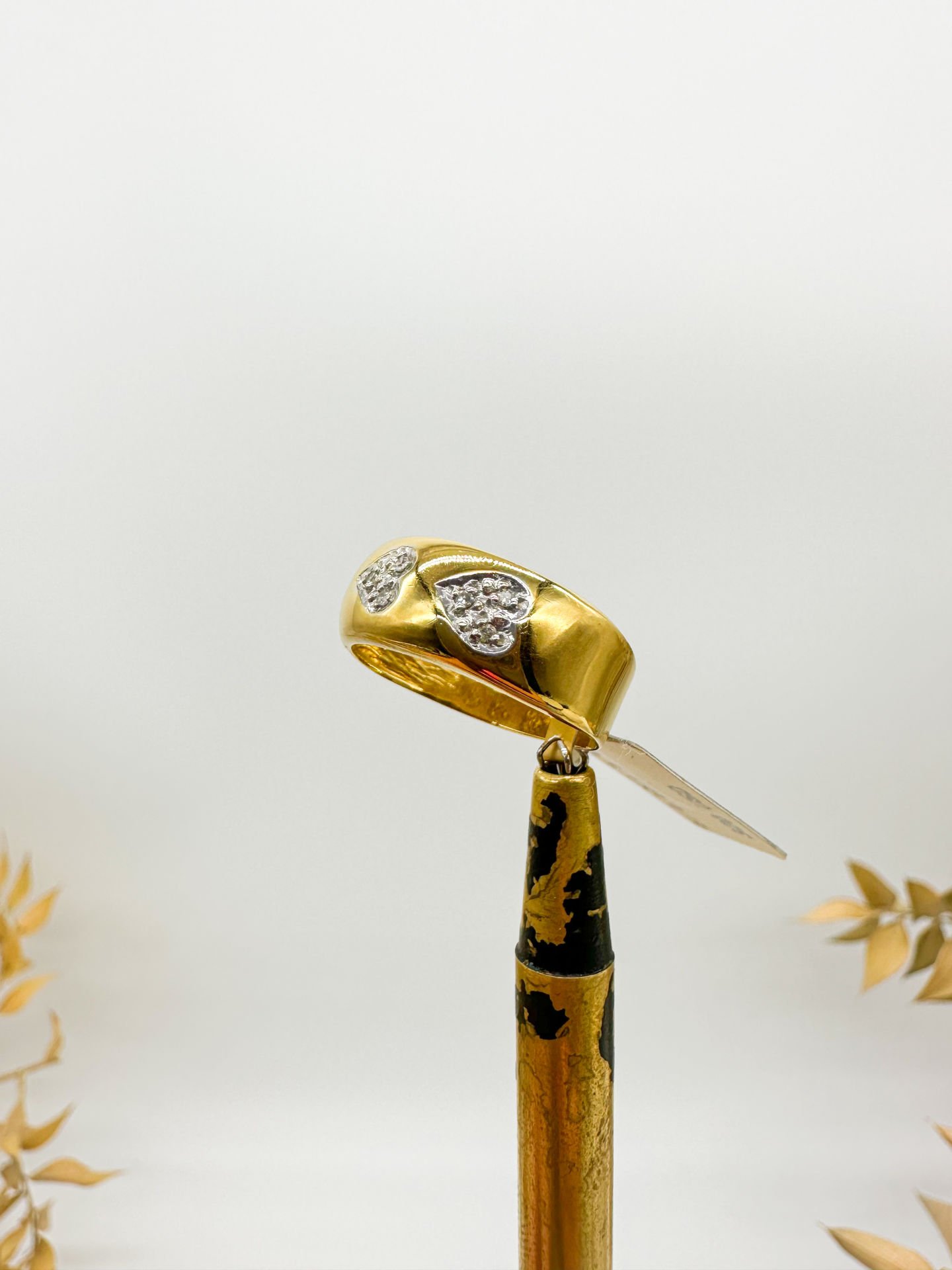 Kalpli Pırlantalı Yüzük