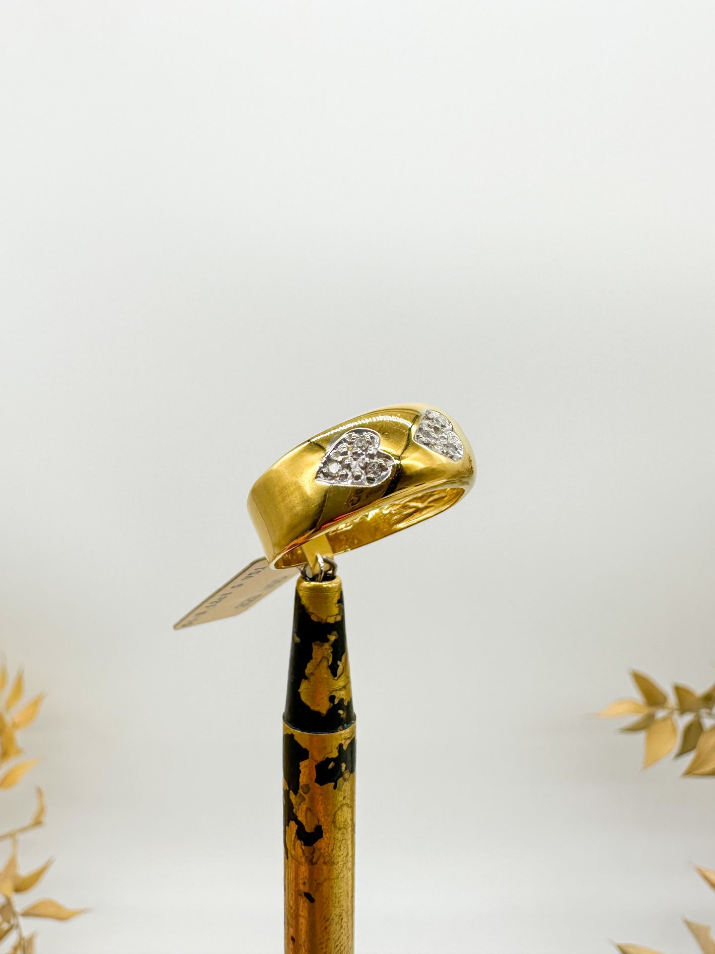 Kalpli Pırlantalı Yüzük